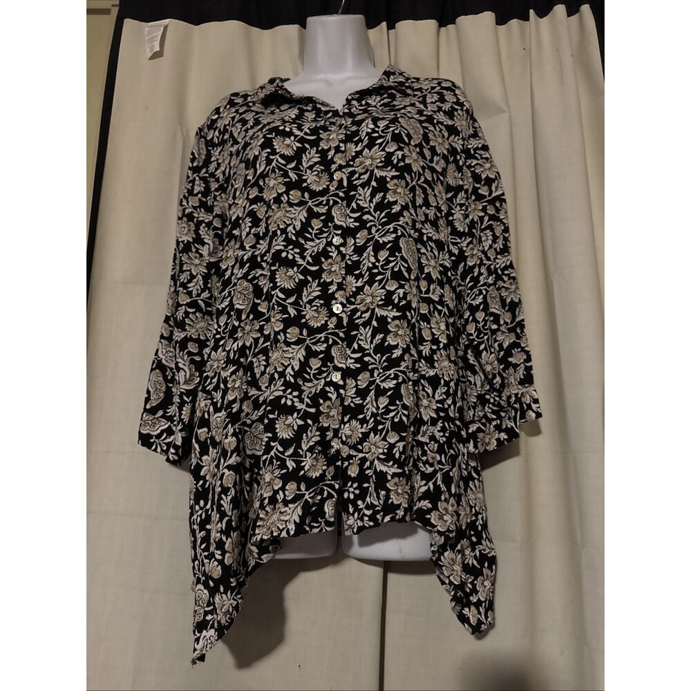 J. Jill Women's XL Whimsygoth Black Floral Rayon Long Sleeve Button Down Tunic